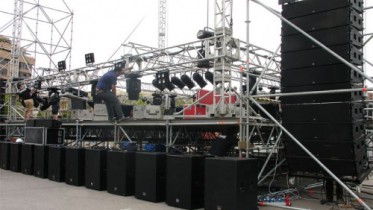Cho thuê hệ thống thiết bị âm thanh ánh sáng sân khấu sự kiện biểu diễn